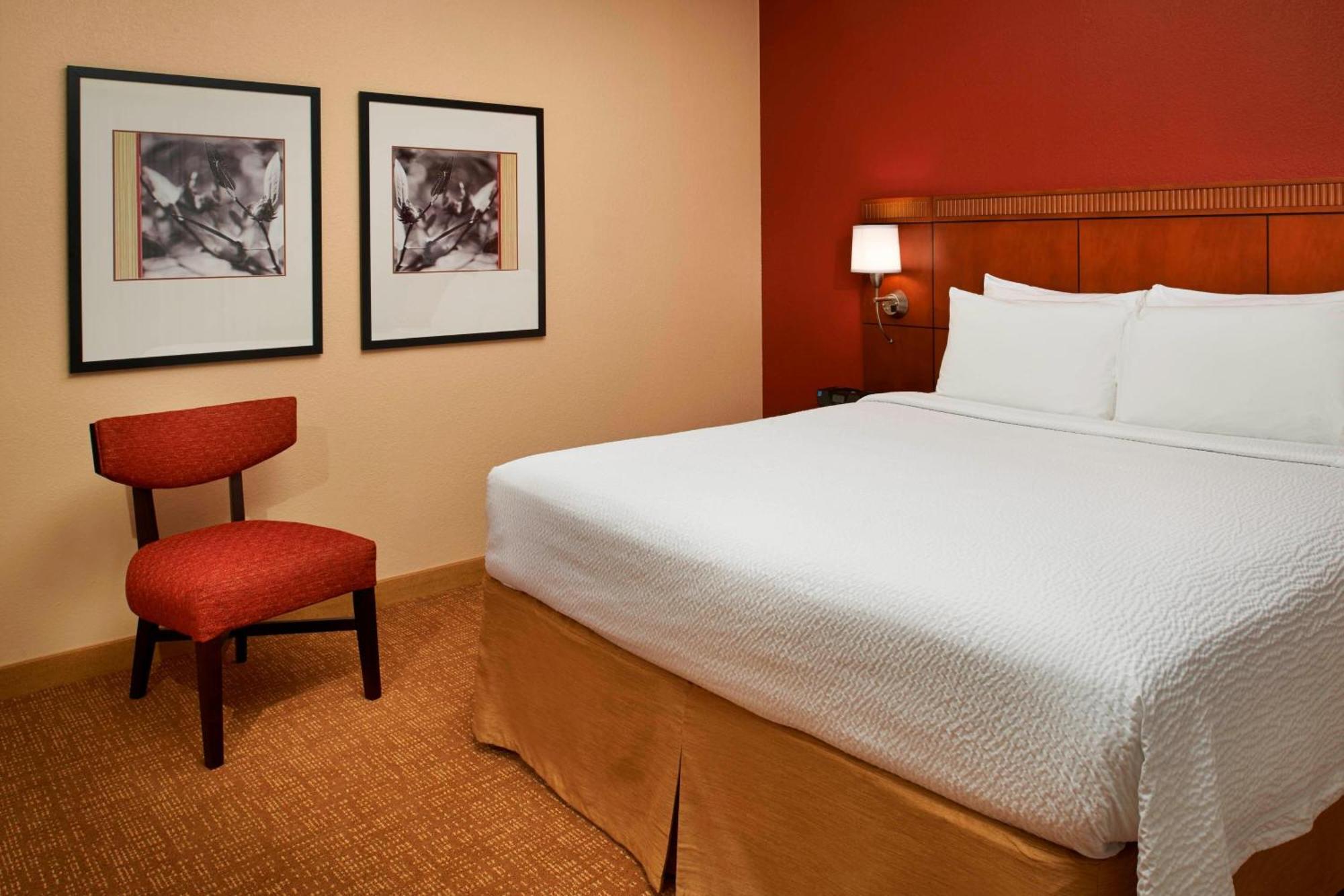 Courtyard Columbus Worthington Hotel Exterior foto
