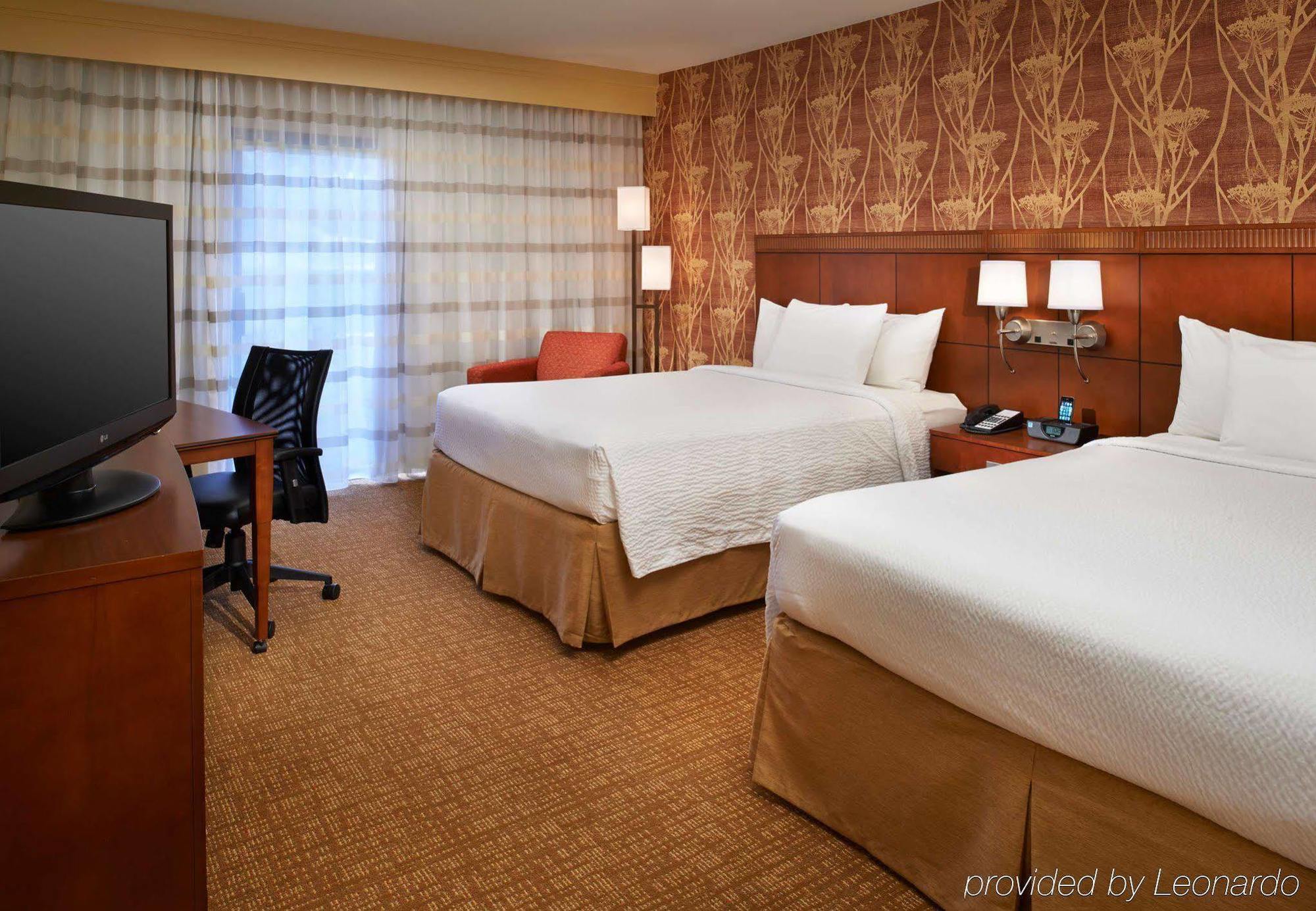 Courtyard Columbus Worthington Hotel Exterior foto